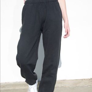 Brandy Melville Rosa Sweatpants